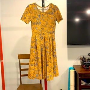 Amelia lularoe dress